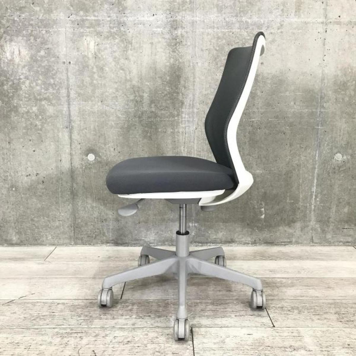 中古】CG-M メッシュ CG11WR FZK2 オカムラ/okamura 肘無ローバック