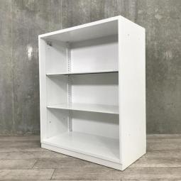 【見える化にフォーカスしたオープン書庫！清潔感のあるホワイトカラー】■コクヨ(KOKUYO)製　エディア(EDIA)シリーズ　オープン書庫　ローキャビネット　H1110㎜　■色：ホワイト【2510】弊社使用欄【A01038984】