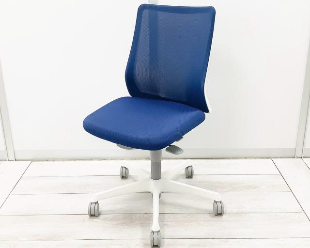 【中古】フルーエントチェア CB31WW FKB3 オカムラ（okamura） 肘無ローバックチェア