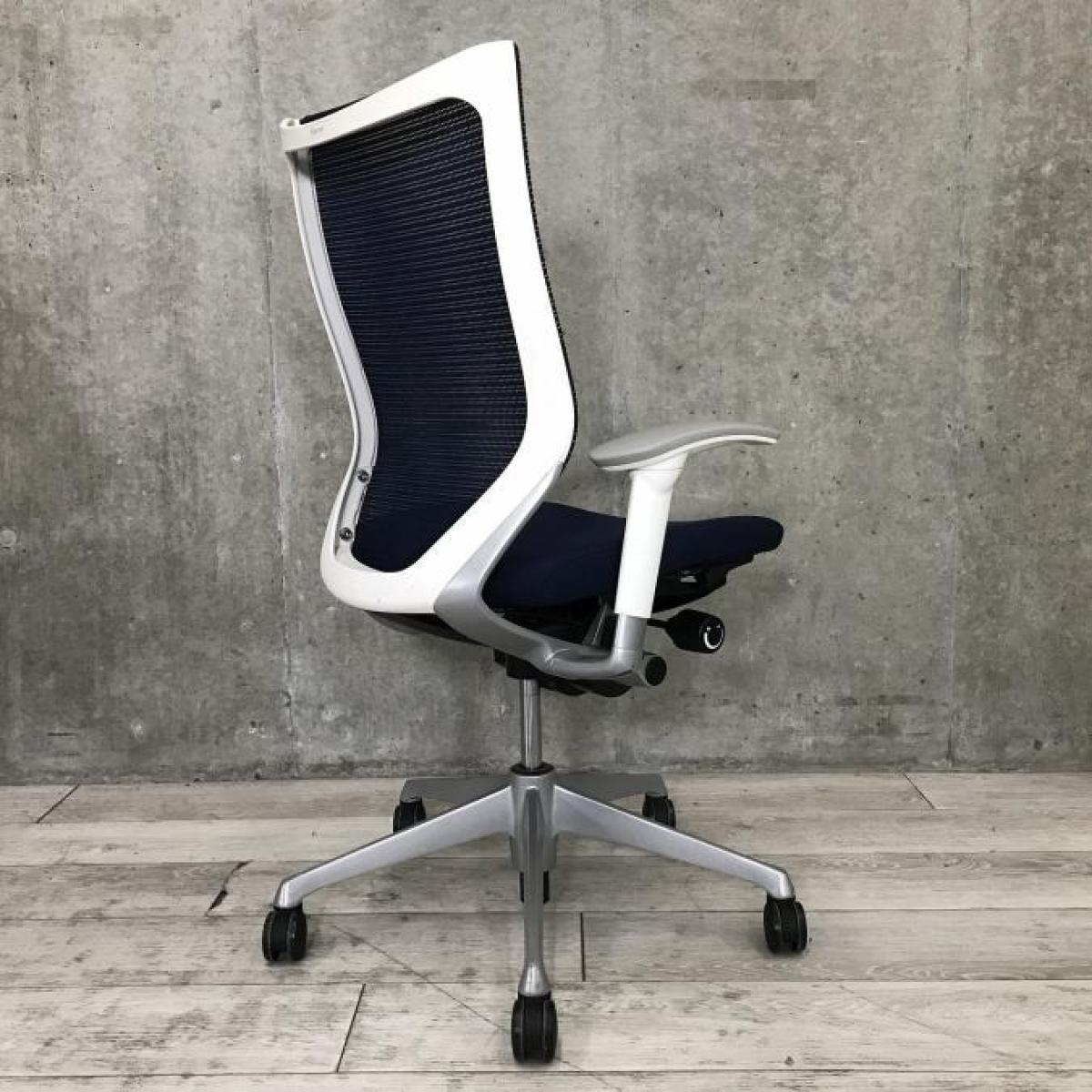 中古】バロンチェア オカムラ/okamura 肘付ハイバックチェア 561732