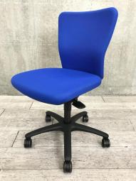 【在庫セール品・6脚限定】【T12】■オカムラ（okamura）製　 カロッツァ（Carrozza）チェア　肘無ローバック　■ブルー×ブラックシェル【人間工学に基づいた快適シーティング・ワーキングチェアの定番モデル！】
