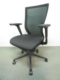 【在庫入替セール】■FURSYS　T500　タスクチェア　ブラック（背メッシュ）■人間工学に基づいた最適な座り心地！【A00977937】【IB】