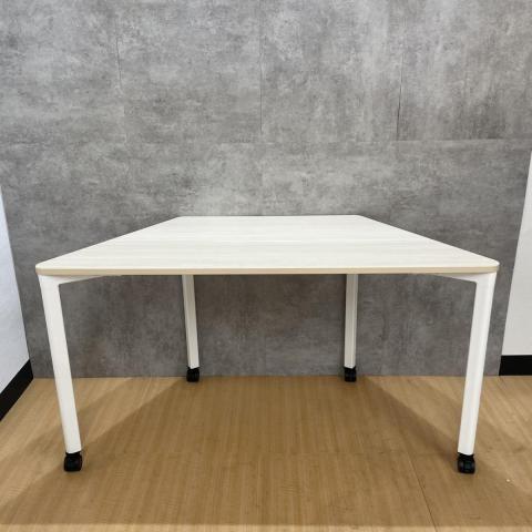 【新古】プレナ ＰＬＥＮＡ２／ＭＴＧ台形ＣＳ　ＯＷＬＦ ウチダ（UCHIDA) ミーティングテーブル（会議机）