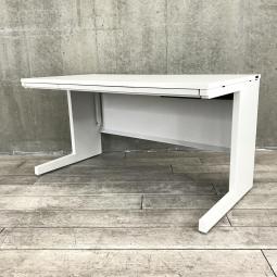 【ゆとりのあるワークスペースで作業効率アップ！スタンダードなデザインで使いやすい！】■ウチダ(UCHIDA)製　スカエナシリーズ　平デスク　W1400×D700mm　■引き出し付　■配線Kタイプ　■ホワイト