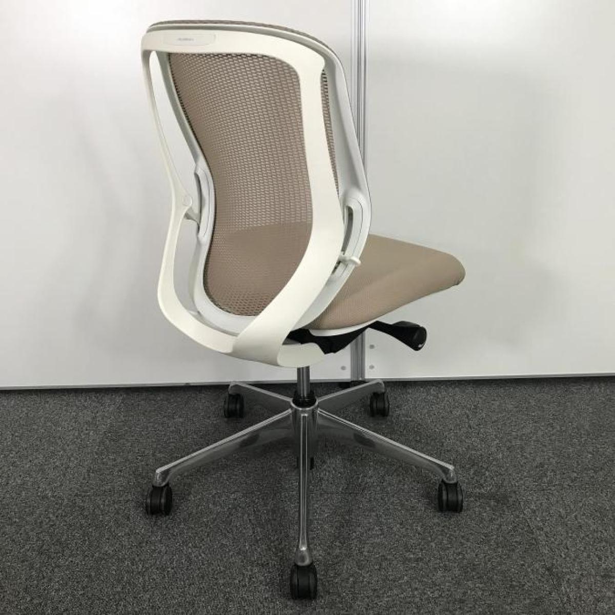 中古】シルフィーメッシュ オカムラ/okamura 肘無ローバックチェア