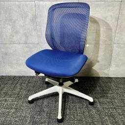 【博】【人気No.1シリーズが大量入荷！】◆オカムラ/シルフィー　メッシュ　ローバック　ブルー　《オフィスバスターズ福岡博多店は、福岡を拠点として、日本全国へ中古オフィス用品・オフィス家具を提供しております》