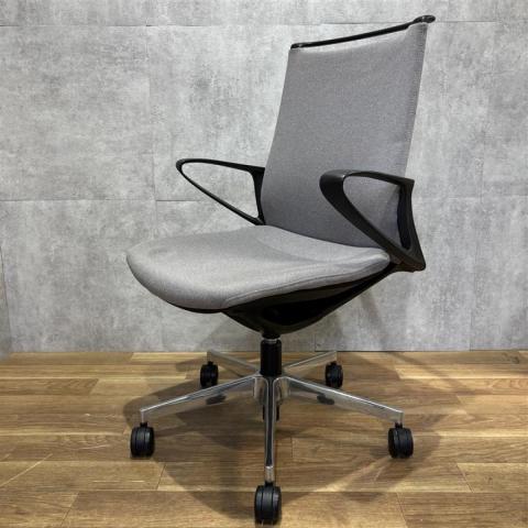 【中古】モード CA25BR FWM3 オカムラ（okamura） 肘付ミドルバックチェア