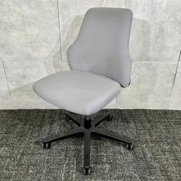 【博】コクヨの【グーフォシリーズ/ライトグレー色】
※【博多店在庫品※在庫確認必要：南店でもご案内が可能です】