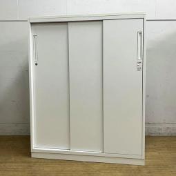 3枚引き戸書庫　コクヨ　エディア　鍵付き（シリンダー錠）　天板付き　清潔感のあるホワイトキャビネット　導線を邪魔しないスライド式の扉