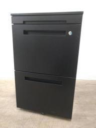 【シックなブラックワゴンが関東倉庫に大量入荷！】【定価約6万円】【筆記用具からA４ファイルまで沢山収納可能】■イトーキ製　CZR　3段ワゴン オフィスバスターズ梅田本店