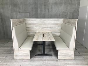 【商談スペースやリフレッシュスペースにお勧め！】■オカムラ製　ブレスタ　ファミレスブースセット　■ナチュラル　【ABW】【関東倉庫在庫品】【弊社使用欄：A01048268】