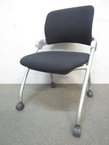 【12月中旬入荷予定】【関西倉庫在庫】ゆったり座れるミーティングチェア ■ミーティング・研修にピッタリ! ■コクヨ製 ■ブラックカラー 【弊社使用欄:】