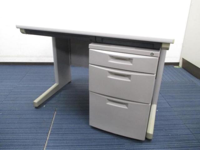 【中古】CZデスク  イトーキ（ITOKI） 片袖机