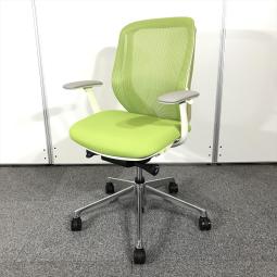 【大量入荷商品】【前傾チルト機能付き！オカムラ製品で最も人気を集める高機能メッシュチェア！】■オカムラ製　シルフィー　肘付ハイバックチェア　■ライトグリーン【OKT3】【関東倉庫在庫品】【弊社使用欄：】