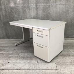 【スタンダードなデザインで高品質！スタッフ増員の際にオススメ！人気のBS片袖デスク！ 】■コクヨ（KOKUYO）製　BS＋シリーズ　片袖デスク　W1200×D700mm　■ニューグレー　■シリンダー錠 ※日焼けあり