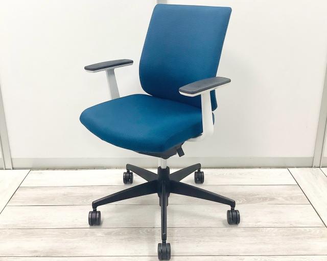 【中古】ウィザード2 CRS-G1820E1 コクヨ（KOKUYO） 肘付ローバックチェア