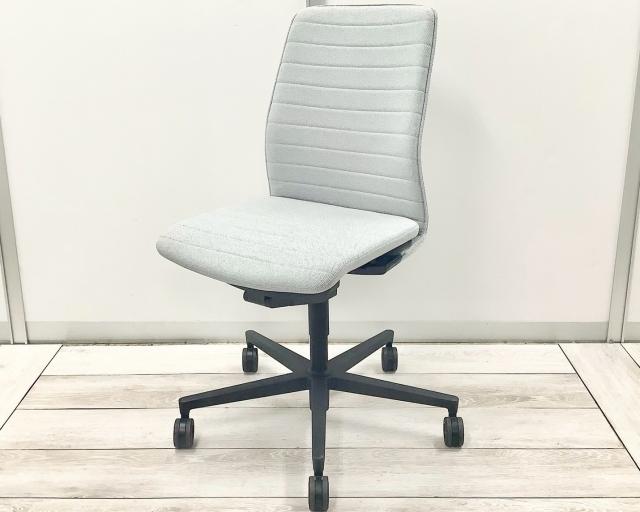 【中古】ファブレ クッション C01S-102-B コクヨ（KOKUYO） 肘無ローバックチェア