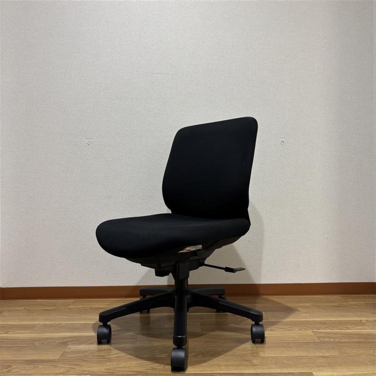 【③/26】【西】【福岡西店在庫】【★大量入荷★】【イトーキ】　【トルテ】　【オフィスチェア】　【中古チェア】【中古椅子】【福岡中古】【中古家具】【福岡中古家具】
                        トルテチェア
                                    中古
            