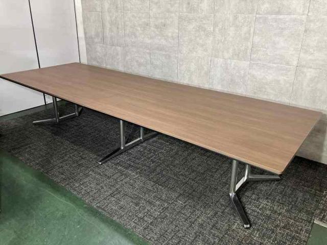 【中古】ラティオⅡ  オカムラ（okamura） ミーティングテーブル（会議机）