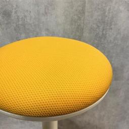 【博】【在庫お探しいたします！/予約依頼商品】オカムラ製のミーティングチェア【ピルエット】　＊良品を格安で！「オフィスバスターズ福岡南店」は、福岡を拠点として、全国へ中古オフィス用品・オフィス家具を提供しております。