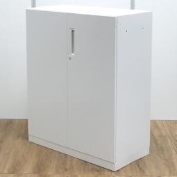 コクヨ製 エディアシリーズ ホワイト シリンダー 施錠 収納物がひとめで分かる両開き戸タイプ! ローキャビネット 両開き書庫!!【関西倉庫在庫】 【弊社使用欄:A01048871】