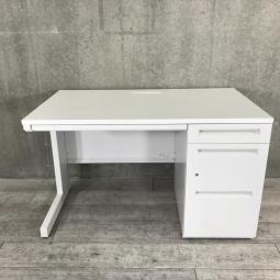【在庫お探しいたします！/予約依頼商品】ウチダ製の片袖デスク(事務机)【スカエナシリーズ】　＊良品を格安で！「オフィスバスターズ福岡南店」は、福岡を拠点として、全国へ中古オフィス用品・オフィス家具を提供しております。