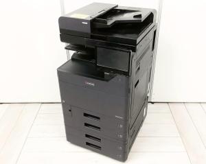 「迷わず使える、頼れる1台。オフィスの作業がグッと楽に。」