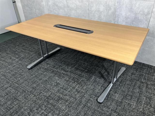 【中古】インターレイス 4L32SC MB05 オカムラ（okamura） ミーティングテーブル（会議机）