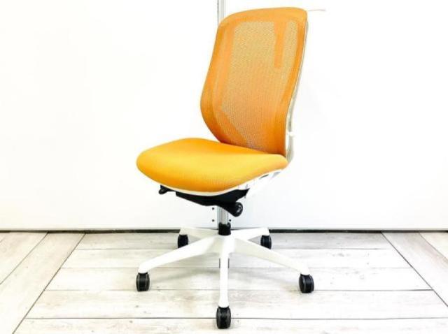 【中古】シルフィーメッシュ  オカムラ（okamura） 肘無ハイバックチェア
