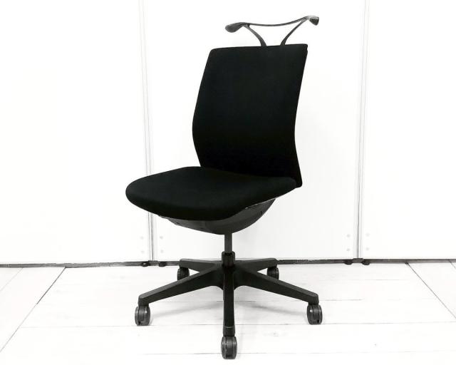 【中古】オムネス C545ZR FBA1 オカムラ（okamura） 肘無ローバックチェア