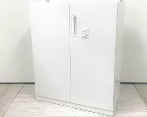 【収納物がひとめで分かる両開き戸！カギの持ち歩き不要なダイヤル錠タイプ！】■コクヨ（KOKUYO）製　エディア（EDIA）シリーズ　両開き書庫　ローキャビネット　H1110㎜　■ホワイト　■ダイヤル錠