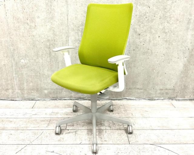 【中古】フルーエントチェア CB85WR FKB5 オカムラ（okamura） 肘付ハイバックチェア