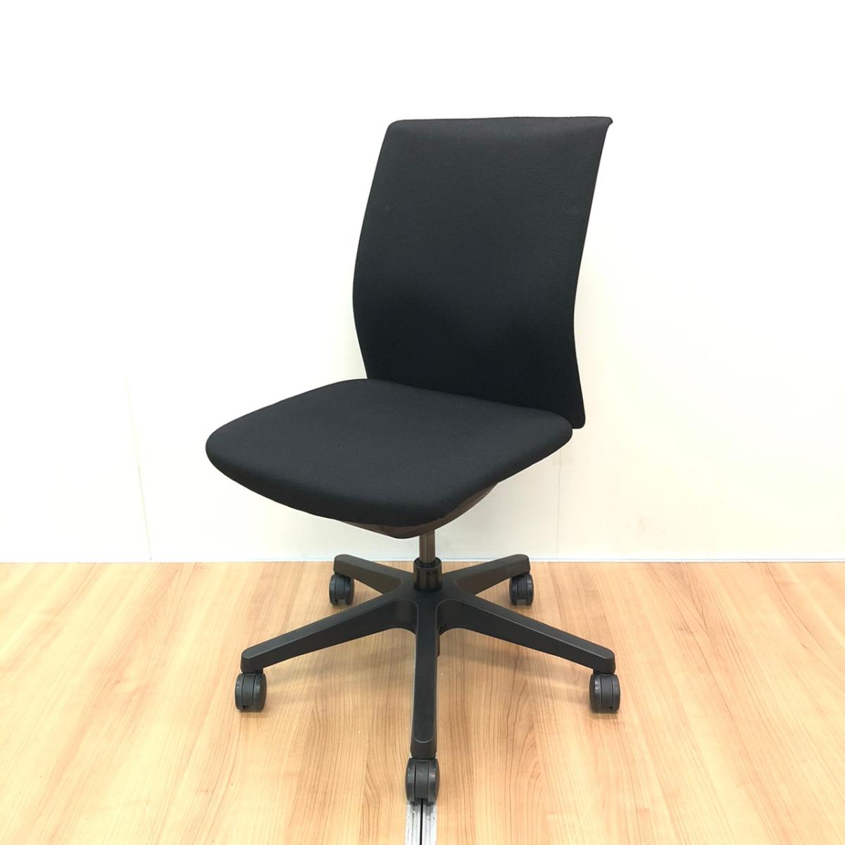【人気のブラックカラー】■オカムラ製　■オムネス　■ブラック【在庫入替えセール！】【AD】 オムネス   中古 