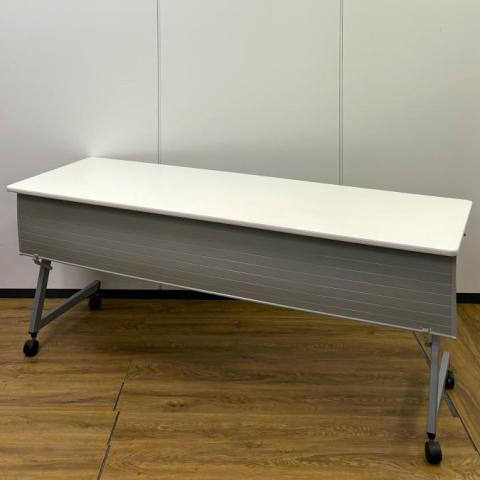 【中古】HXシリーズ  イトーキ（ITOKI） スタックテーブル(長机/折りたたみ/会議用)