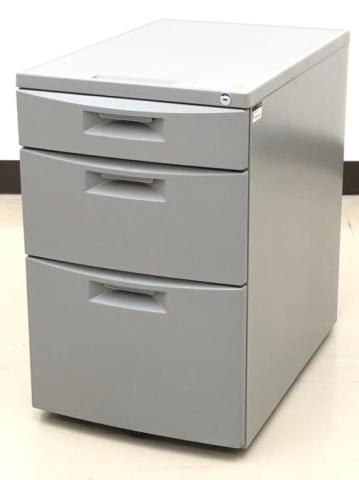 【デスク周りをスッキリ整理！】■イトーキ(ITOKI)　CZシリーズ　3段ワゴン　H620ｍｍ　■デスクサイドキャビネット　インワゴン