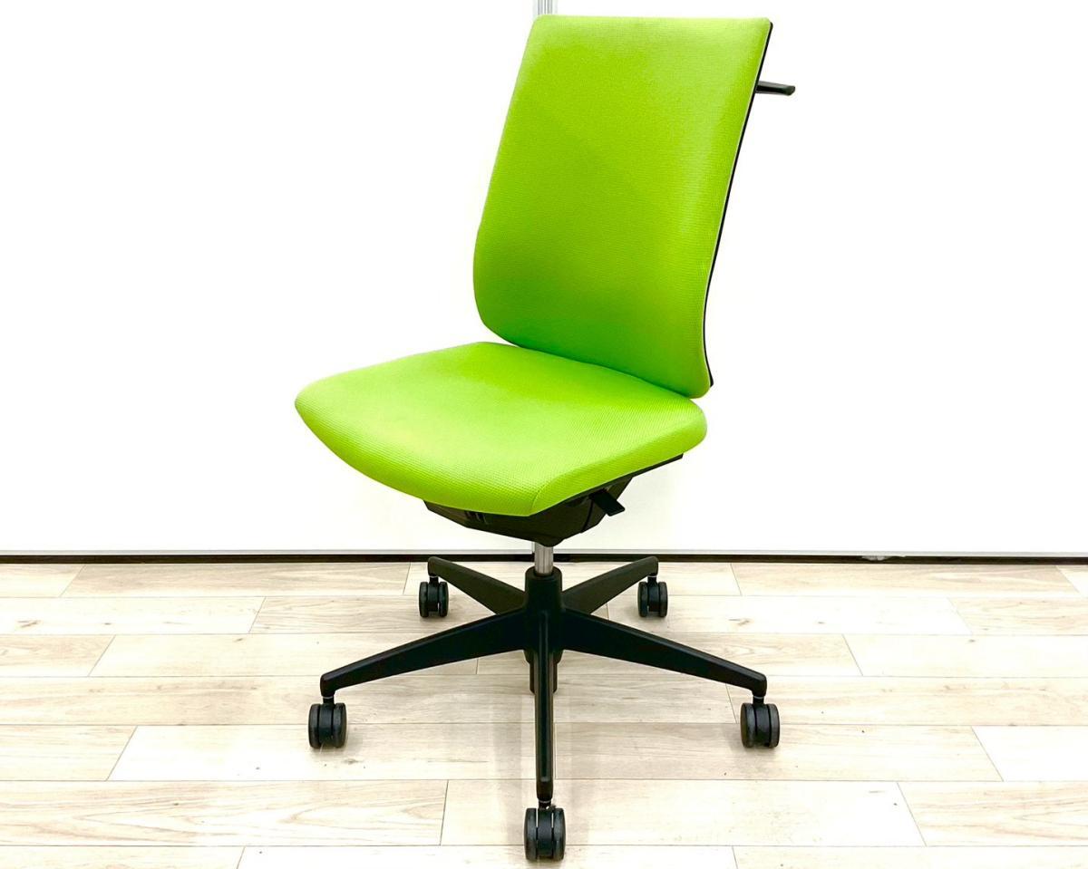 【在庫入替セール品】■KOKUYO/コクヨ　■ウィザード（wizard）　■イエローグリーン×ブラックシェル　■肘無し　■ハイバック　■ハンガー付き　【弊社使用欄：A01020548】【SN】
                        ウィザードチェア
                                    中古
            