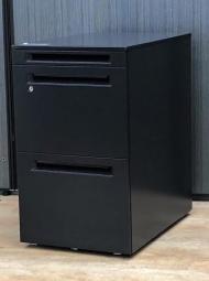 【A4ファイルが沢山収納可能な3段ワゴン! 希少な美品ブラック!】■オカムラ製 アドバンスシリーズ 3段ワゴン フリアドワゴン ■シリンダー錠 ■ブラック