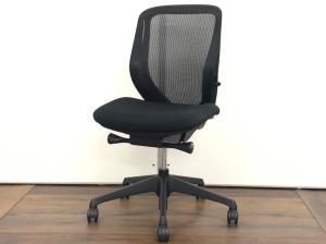 【女性にも人気のローバックタイプ！】オカムラ　シルフィ　メッシュチェア　ブラック　ローバック　肘無し　【オフィス業界の人気売れ筋商品！】【AD】