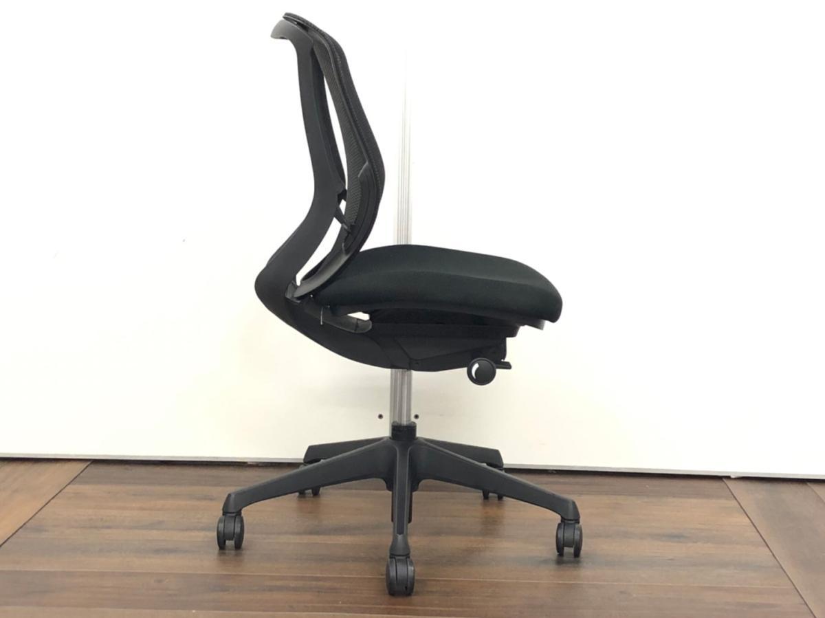 bl　オカムラ　シルフィーチェア　前傾機能　ハイバック　メッシュタイプ　中古 オフィスチェア ワークチェア PCチェア オカムラ/Sylphy/シルフィー