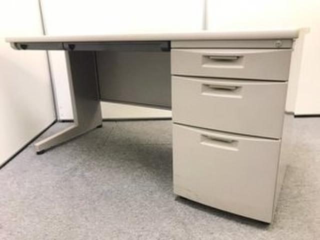 【中古】CZデスク  イトーキ（ITOKI） 片袖机