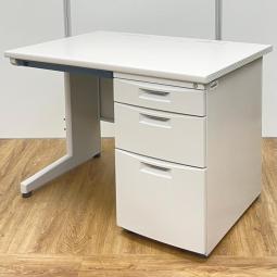 【商品入替のため、現品限り】イトーキ製　CZNシリーズ　ホワイトグレーカラー　W1000サイズ　片袖机！！