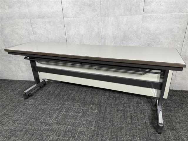 【中古】その他シリーズ  axona AICHI スタックテーブル(長机/折りたたみ/会議用)