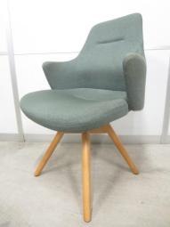 【感性を刺激するデザイン！】■オカムラ　ライブス　ミーティングチェア　肘付　ダークグリーン　木製脚【Okamura　Lives Work Chair】【ABW】 ★