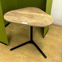 【在庫入替セール】オカムラ製　小型テーブル　オフィスでも自宅でもピッタリ！