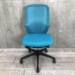 【博】【人気のシルフィーチェアがお得に!あざやかなブルーが部屋を映えさせます!】◆オカムラ シルフィー ブルーグリーン 《オフィスバスターズ福岡博多店は、福岡を拠点として、日本全国へ中古オフィス用品・オフィス家具を提供しております》※サテライトは商談スペースのみの為、在庫は福岡の在庫を掲載しております。商品につきましてはお電話にてお問い合わせください