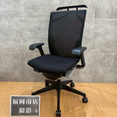 【中古】ヴェントチェア KE-867JB-T1T1 イトーキ（ITOKI） 肘付ハイバックチェア