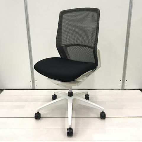 【新古】フィノラ 樹脂 C733WW F1G1 オカムラ（okamura） 肘無ミドルバックチェア