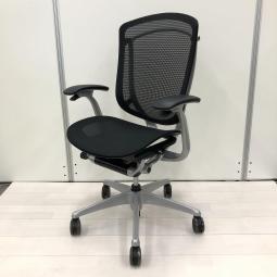 【上質メッシュで長時間も快適な高機能チェア！】■オカムラ製　コンテッサセコンダ　■ハイバック　■デザインアーム　■ブラック【OKT30】【関東倉庫在庫品】【弊社使用欄：】
