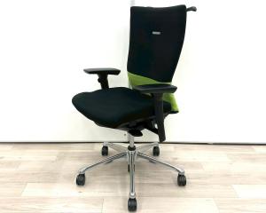 【在庫入替セール品】■Okamura/オカムラ ■フィーゴ/feego ■色:グリーン×ブラック ■ハイバック ■肘付き/可動肘 ■ハンガー付き ■オススメ/人気/定番商品【弊社使用欄:A01033678 K 】【SN】