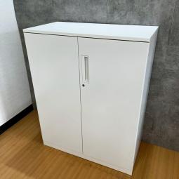 【在庫お探しいたします！/予約依頼商品】コクヨ製のローキャビネット(両開き)【エディアシリーズ/ホワイト天板】　＊良品を格安で！「オフィスバスターズ福岡南店」は、福岡を拠点として、全国へ中古オフィス用品・オフィス家具を提供しております。